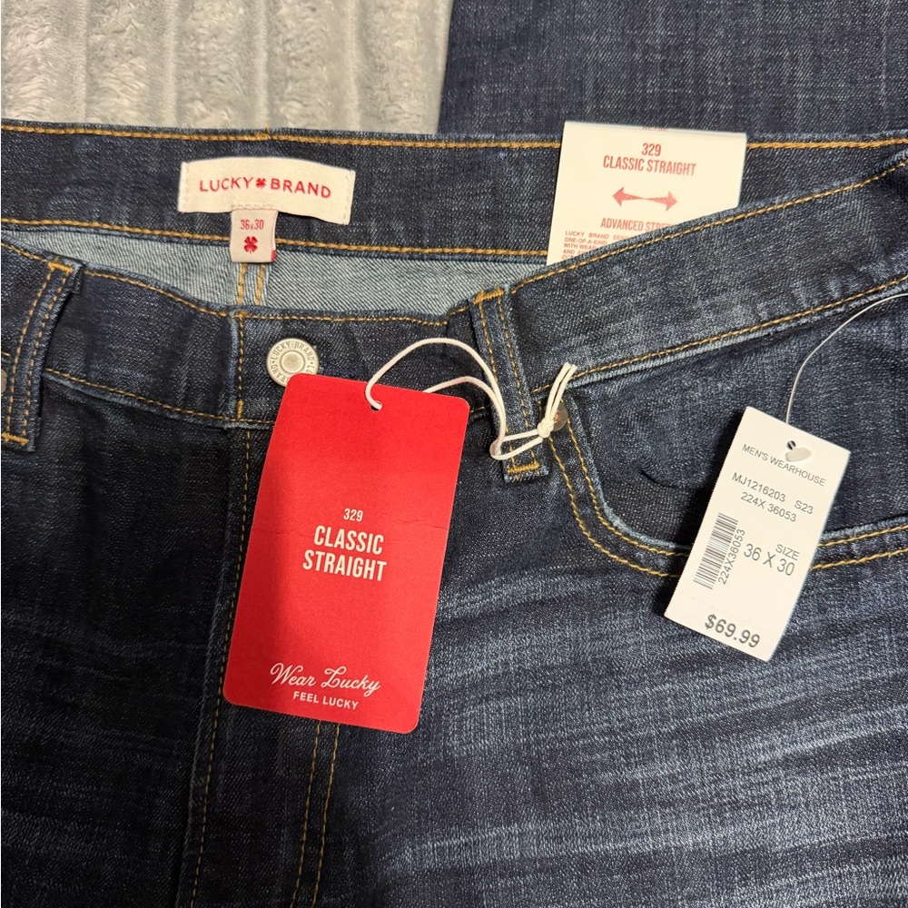 Lucky Brand Men’s Classic Straight Dark Blue Denim Jeans